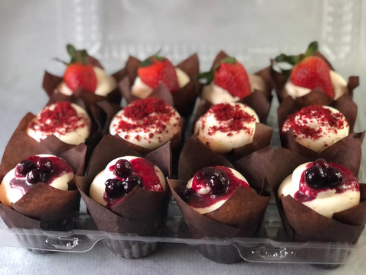 Mixed Cupcakes Available 2/13-2/14 only